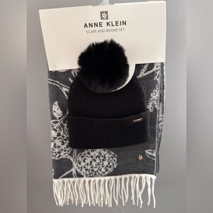 Anne Klein Black and Gray/blue Beanie and Scarf Set